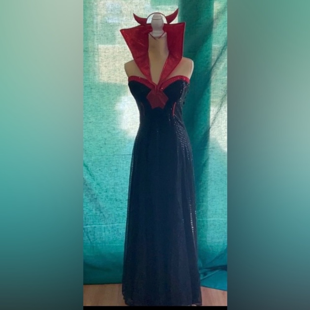 🎃 Halloween Costume Sexy Women’s “Hollywood Devil” Size Lg (12-14)